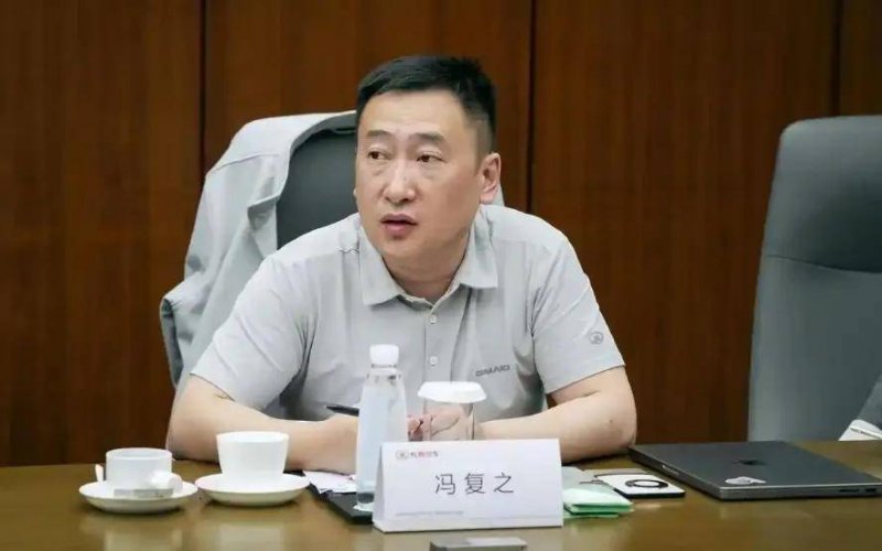 众汇官方网站外汇市场今天波动剧烈，理财者请谨慎流程！